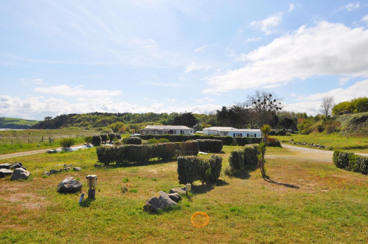 Camping Village Nature D'O Hillion Exterior photo