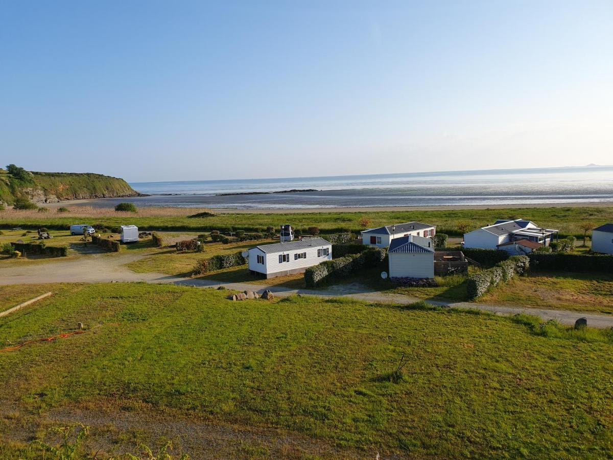 Camping Village Nature D'O Hillion Exterior photo
