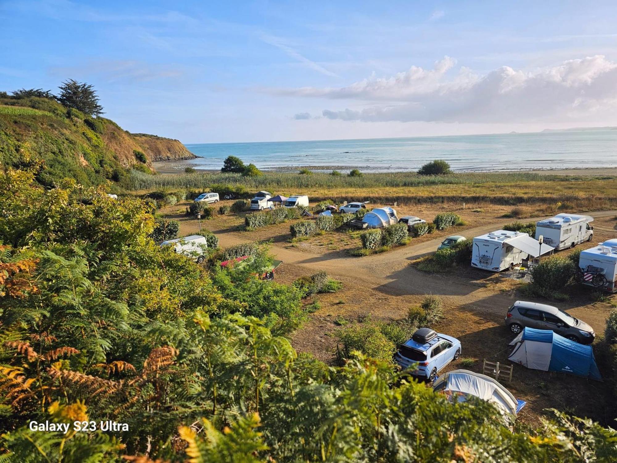 Camping Village Nature D'O Hillion Exterior photo
